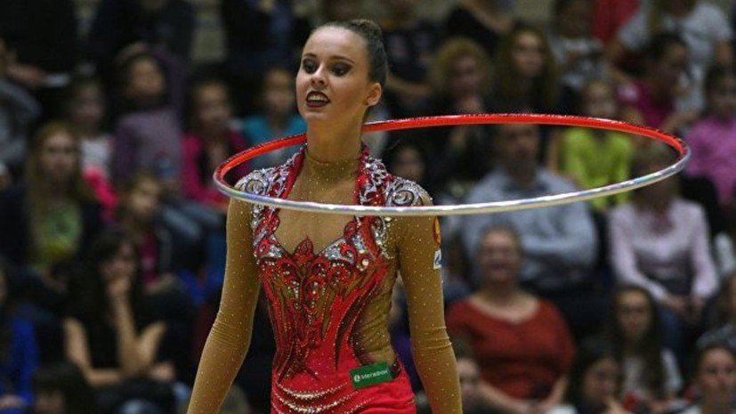 Гимнастка Селезнёва выиграла золото Универсиады в упражнениях с обручем