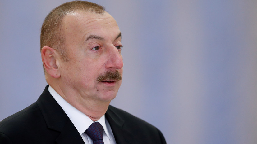 Лидер Азербайджана взял под контроль ЧП во Дворце шекинских ханов