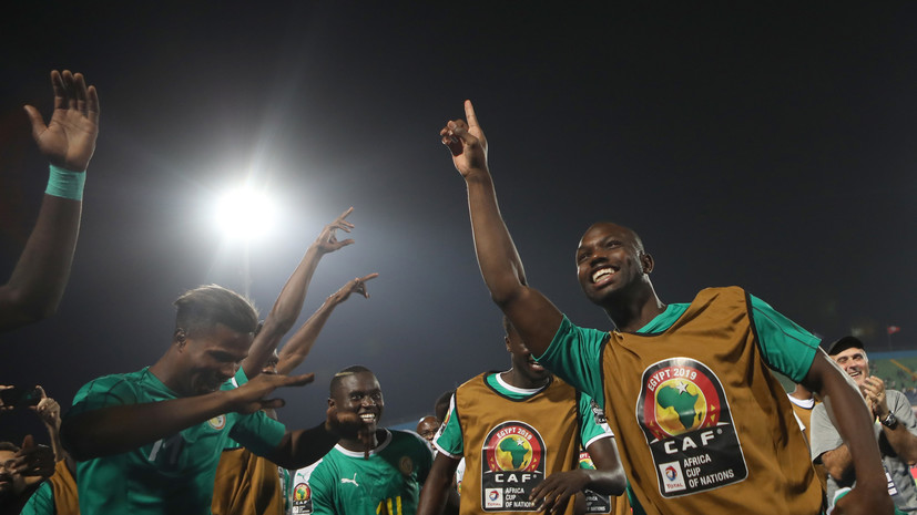 Три пенальти, помощь VAR и победный гол на 95-й минуте: как Сенегал и Алжир пробились в финал Кубка африканских наций