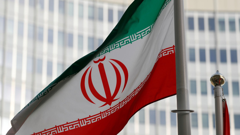 Иран заявил о задержании танкера с контрабандным топливом