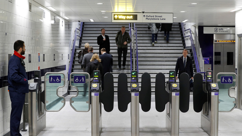 В Лондоне планируют создать условия для работы сотовой связи в метро к 2020 году