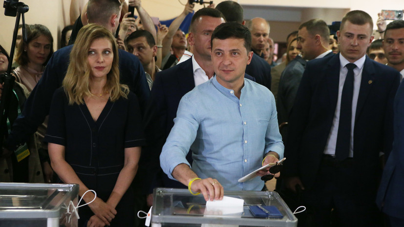 Зеленский поблагодарил избирателей после выборов в Раду