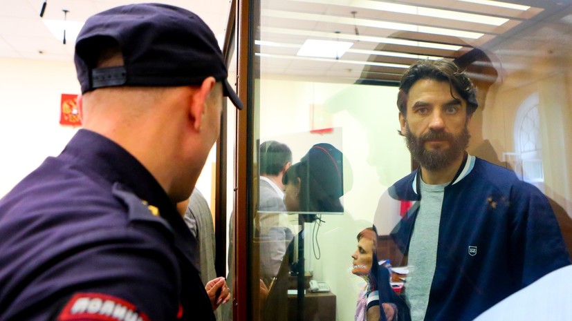 Суд в Москве продлил арест Абызова