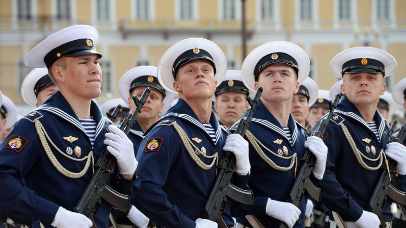 Стала известна программа мероприятий на Дворцовой площади в честь Дня ВМФ