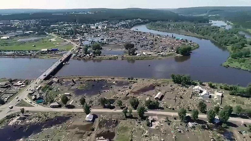 «Повышение уровня рек до критических отметок»: сильные дожди в Иркутской области привели к новым подтоплениям