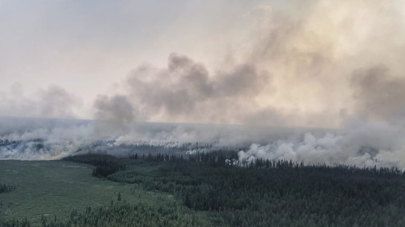 Авиация МЧС приступила к тушению лесных пожаров в Красноярском крае