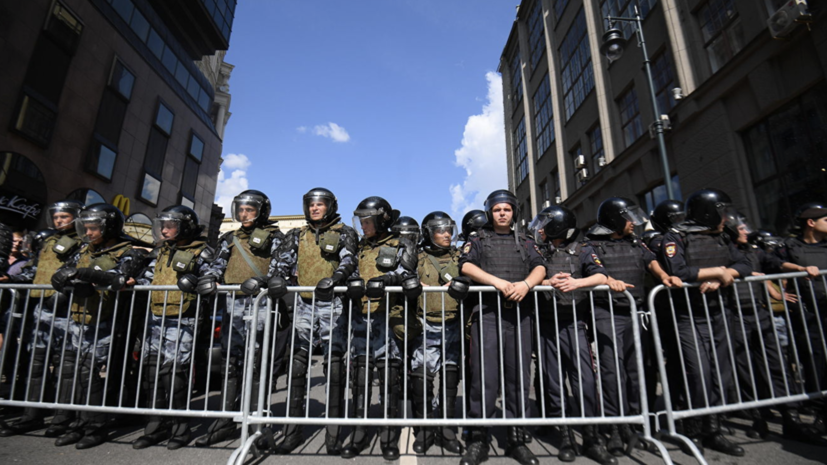 Первый обвинённый в беспорядках 27 июля в Москве не признаёт вину