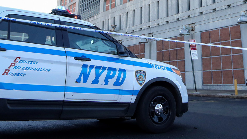 Полиция Нью-Йорка усилила патрули на фоне стрельбы в США