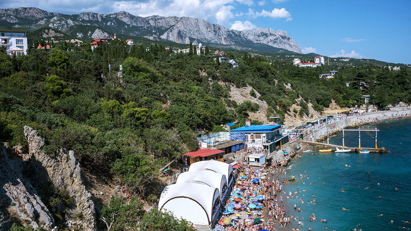В Крыму с начала года отдохнули более 4 млн туристов