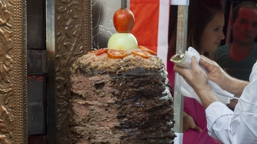 В Подмосковье нашли нарушения в работе цеха по производству начинки для шаурмы