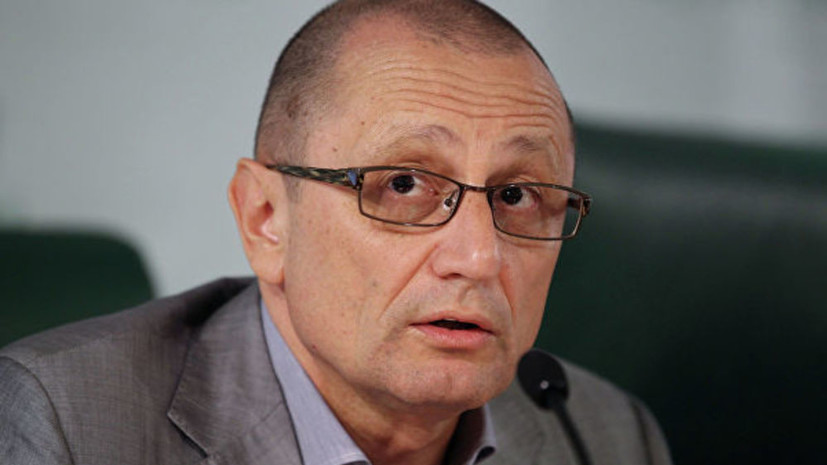 В РПЛ объяснили, почему стюарды на стадионе «Ростова» носили маски на матче со «Спартаком»