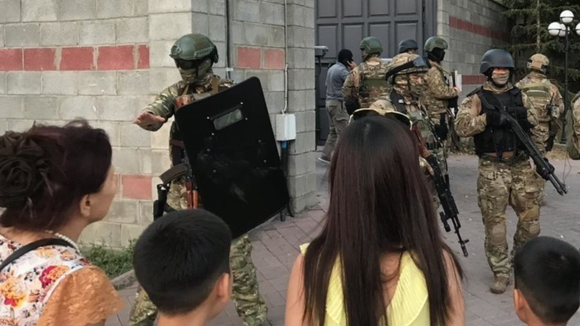 В результате штурма резиденции Атамбаева пострадали 15 человек