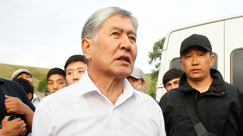 Атамбаева доставили в МВД Киргизии