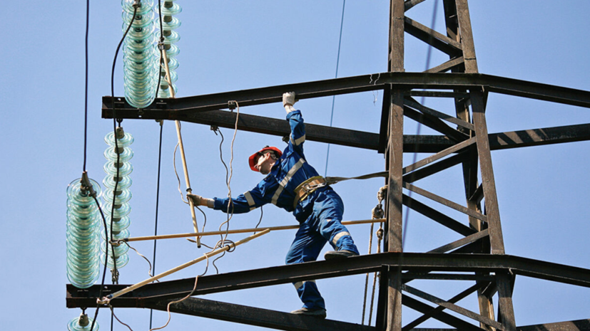 На Украине из-за непогоды обесточено 205 населённых пунктов