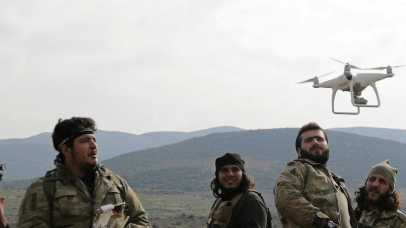 СМИ: Боевики атаковали авиабазу Хмеймим в Сирии