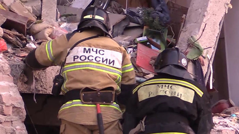 Опубликовано видео с места хлопка газа в доме в Москве