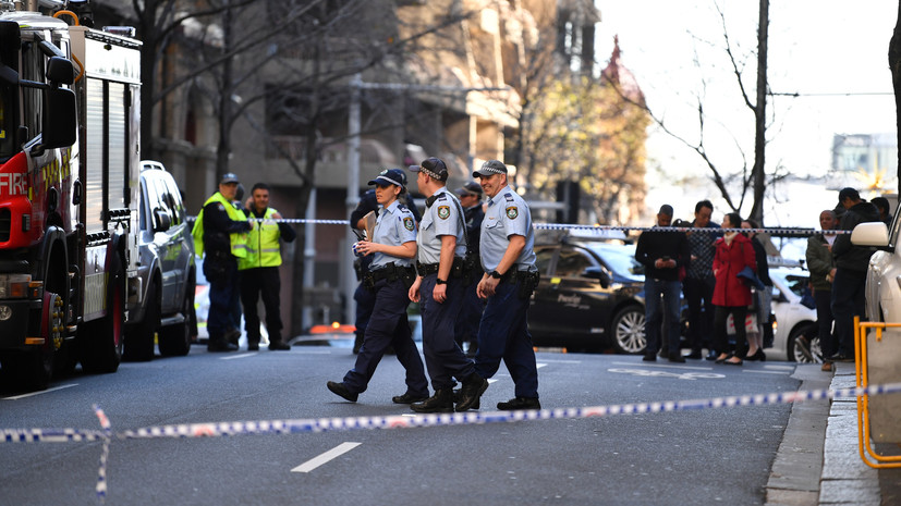 В Австралии неизвестный с ножом напал на женщину