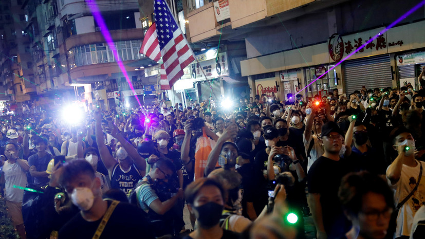 США призвали КНР избегать насилия при подавлении протестов в Гонконге