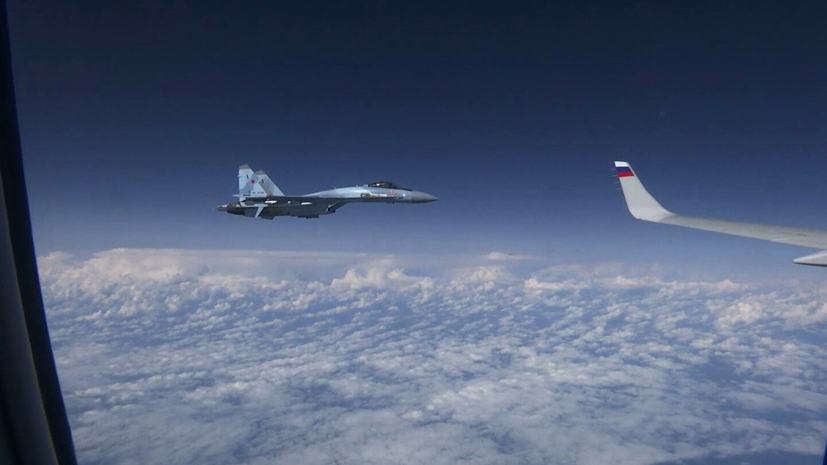 В НАТО назвали небезопасным манёвр сопровождавшего борт с Шойгу Су-27