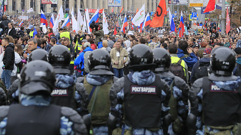 «Не увидела проявлений полицейской жестокости»: правозащитница Бартлетт о демонстрациях оппозиции в Москве