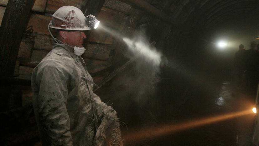 В Кузбассе шахтёров выводят на поверхность из-за землетрясения