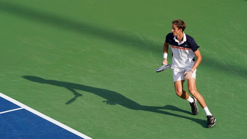 Теннисист Медведев назвал сумасшедшей свою физическую форму