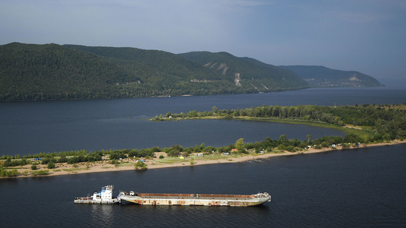 В Татарстане намерены поднять более 20 затонувших судов со дна Волги