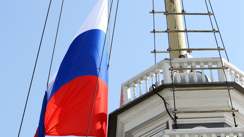 В Госдуме прокомментировали планы ОП по обсуждению поправок в закон о государственном флаге