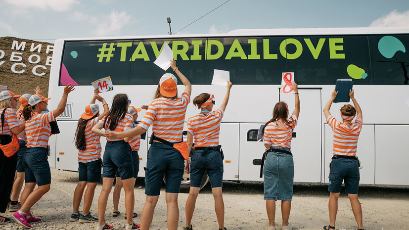 На фестивале «Таврида — АРТ» прошла дискуссия «Критика искусства, искусство критики»