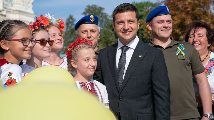 Зеленский объявил 29 августа Днём памяти защитников Украины