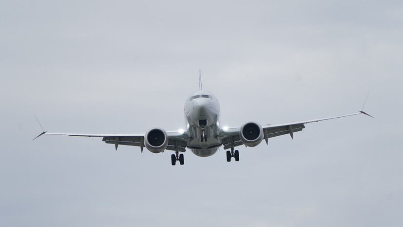 В Чехии начали расследование после перелёта Boeing на одном двигателе