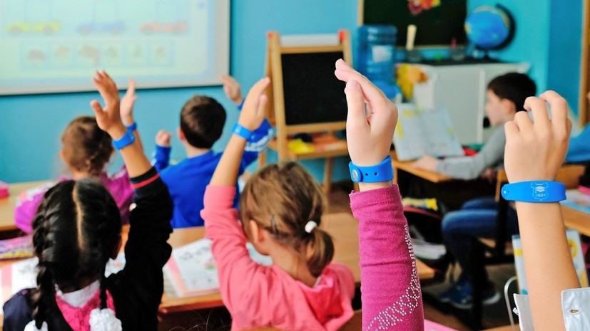 В Москве напомнили о сервисе для контроля за посещением школы детьми