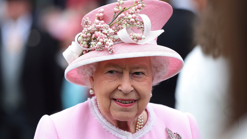 Королева одобрила приостановку работы парламента Британии