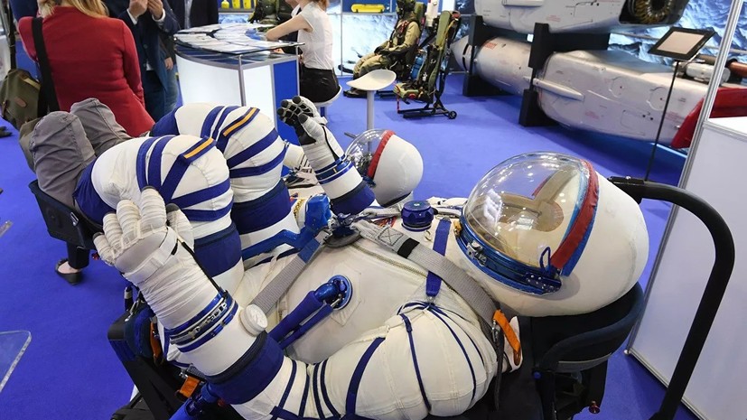 Разработчик рассказал о новом российском скафандре «Сокол-М»