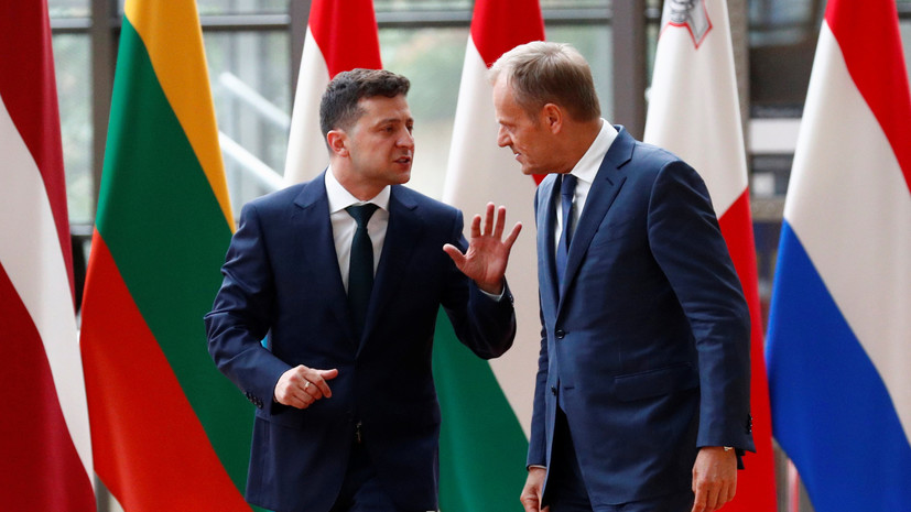 Зеленский поблагодарил Туска за идею приглашения Украины на саммит G7
