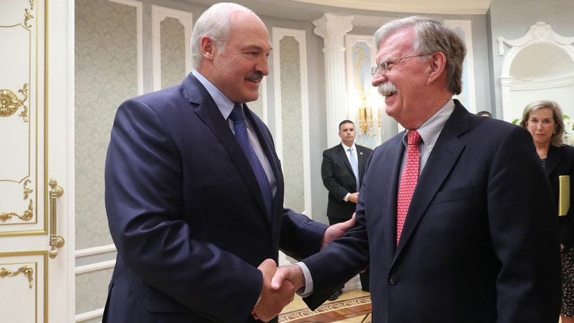 Болтон оценил переговоры с Лукашенко