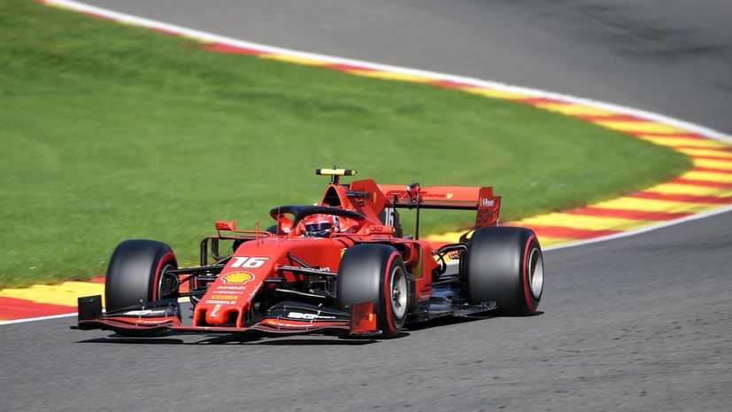 Леклер показал лучшее время во второй практике Гран-при Бельгии