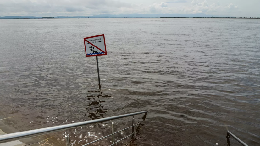 Уровень воды в реке у Комсомольска-на-Амуре достиг 727 см