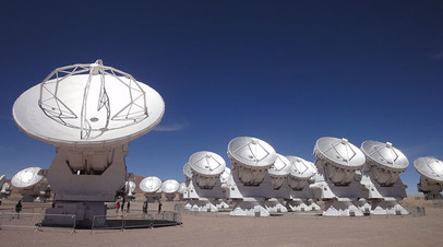 ALMA состоит из 66 радиотелескопов