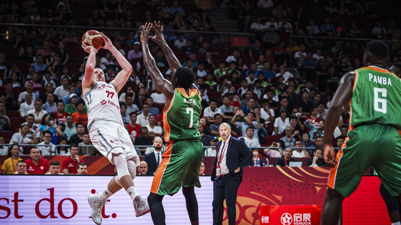 Польша победила Кот-д’Ивуар на КМ по баскетболу