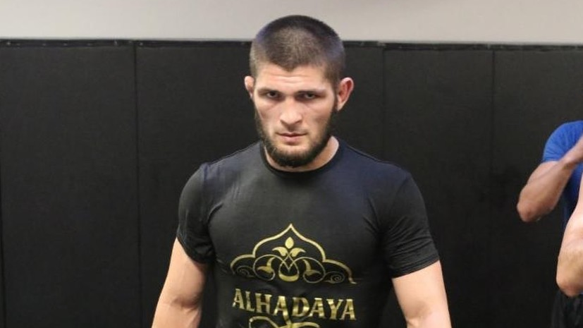 Нурмагомедов в Абу-Даби готовится к бою с Порье под усиленной охраной