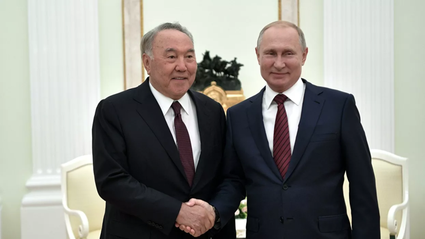 В Кремле рассказали о переговорах Путина и Назарбаева