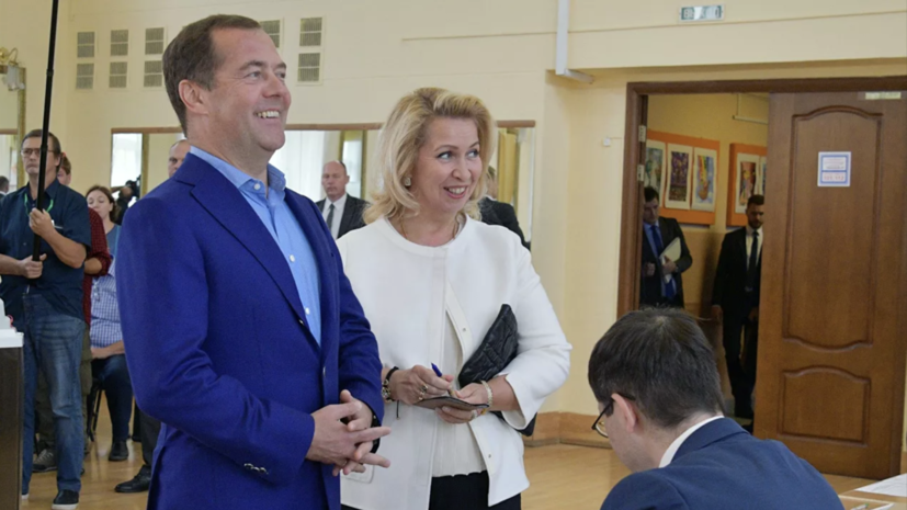 Медведев заявил, что доволен результатами выборов