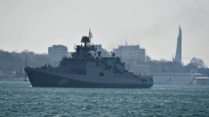 Фрегат «Адмирал Макаров» провёл артиллерийские стрельбы в Чёрном море