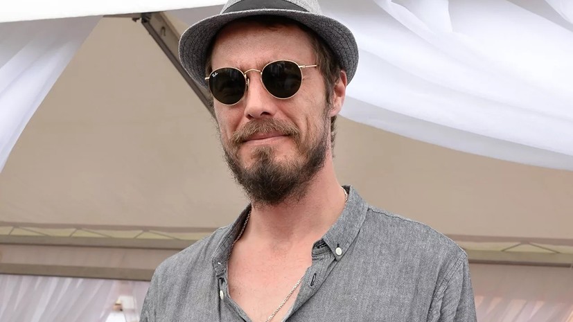 Сафин: глупо гнаться за деньгами, чтобы увешать купюрами гроб