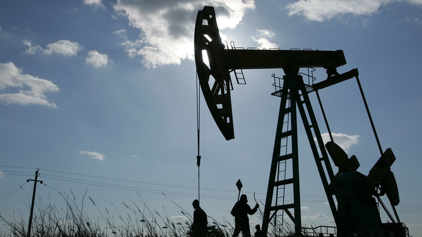 Цена нефти Brent упала ниже $60 за баррель