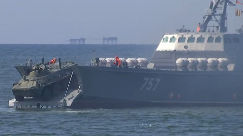 Корабли Балтийского флота провели стрельбы на учениях