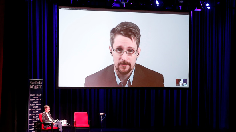 США подали на Сноудена в суд