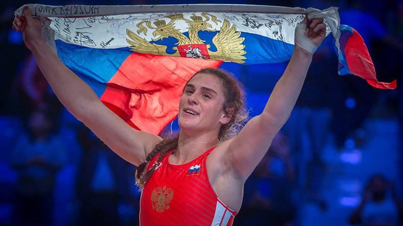 Исторический успех: женская сборная России по борьбе впервые выиграла два золота на чемпионате мира