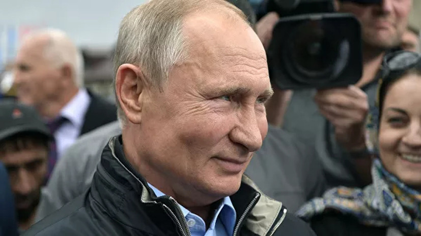 Путин прибыл на учения «Центр-2019»